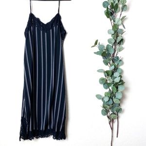 Who What Wear Striped Slip Size M